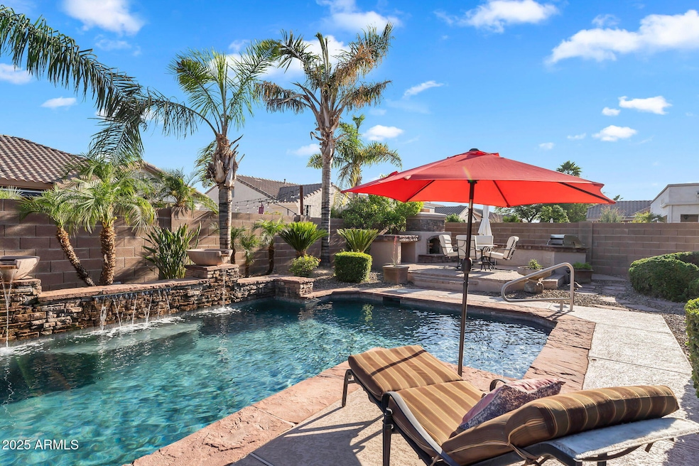 63-web-or-mls-2103 E Canyon Place-59