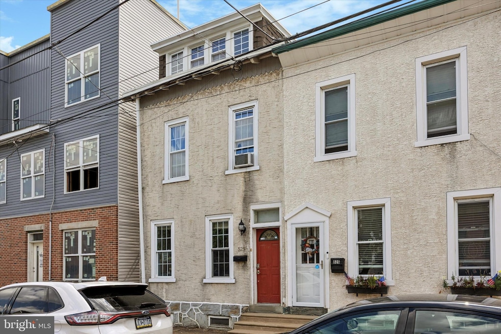 For Rent $2,000/month