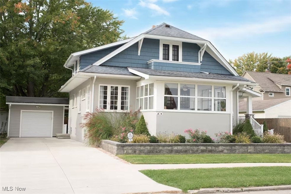 24 Swan St, Geneva, OH 44041 - photo 1