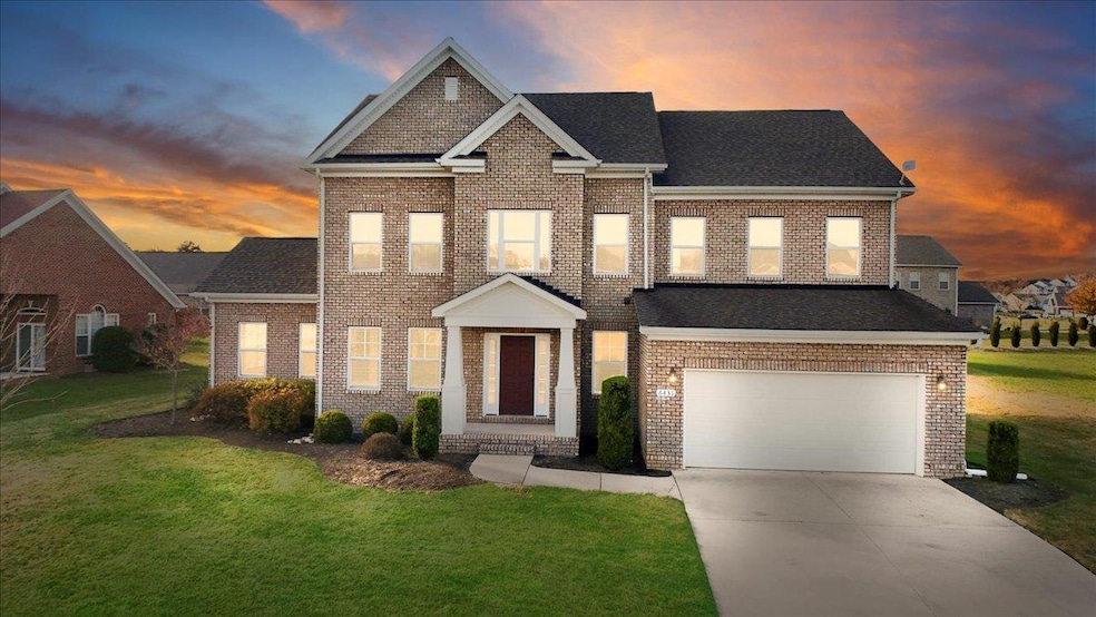 6431 Teeth of the Dog Dr, Radford, VA 24141 - photo 1