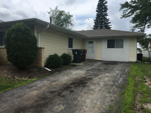 17790 Arlington Dr, Country Club Hills, IL 60478 - photo 1
