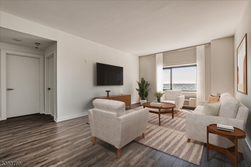 Skyview Rahway unit 1502, Rahway, NJ 07065 - photo 1