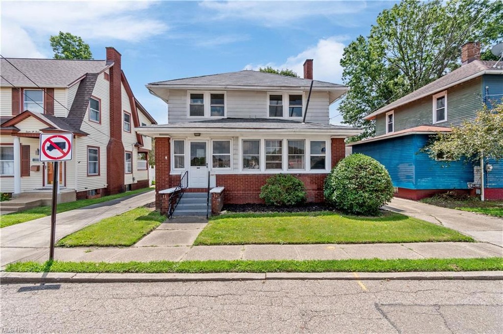 1161 Wallace Ave SE, Massillon, OH 44646 - photo 1