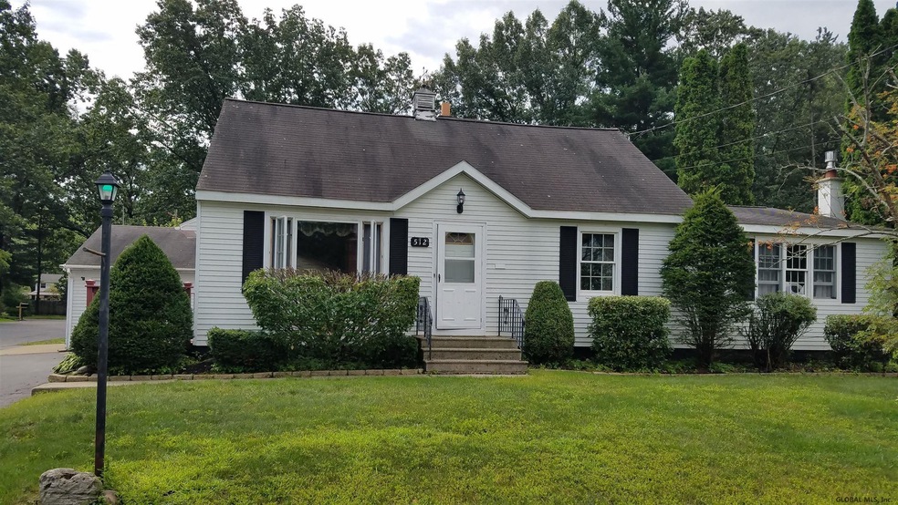 512 Leahy Ln, Ballston Spa, NY 12020 - photo 1