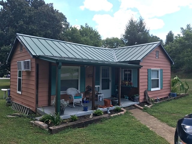 607 Sycamore St, Florence, AL 35630 - photo 1