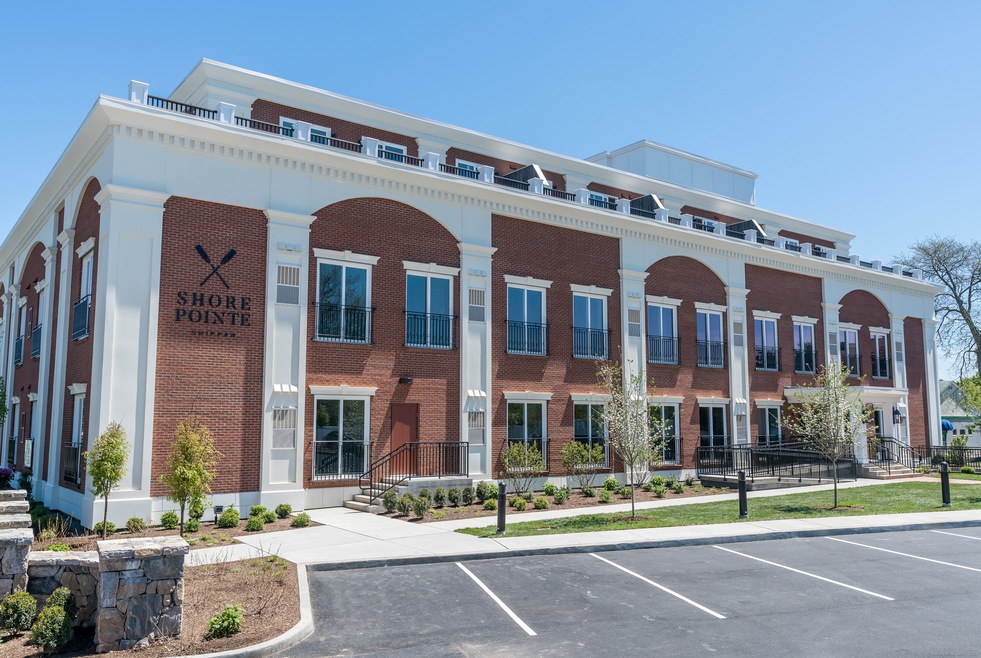 614 Shippan Ave unit 102, Stamford, CT 06902 - photo 1