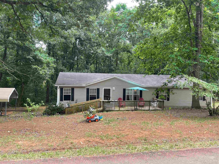 372 Mcclure Rd, Gillsville, GA 30543 - photo 1