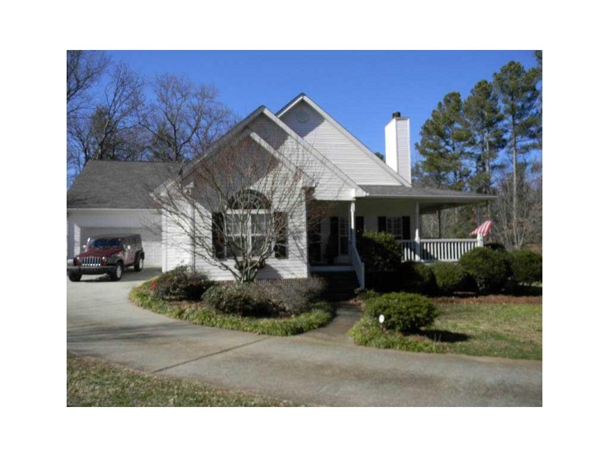 175 Lathem Dr, Clermont, GA 30527 - photo 1