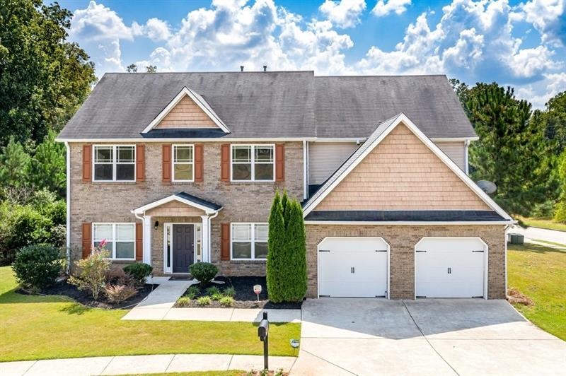 2-Story Charmer