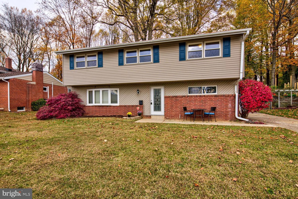 2008 Wildwood Dr, Wilmington, DE 19805 - photo 1