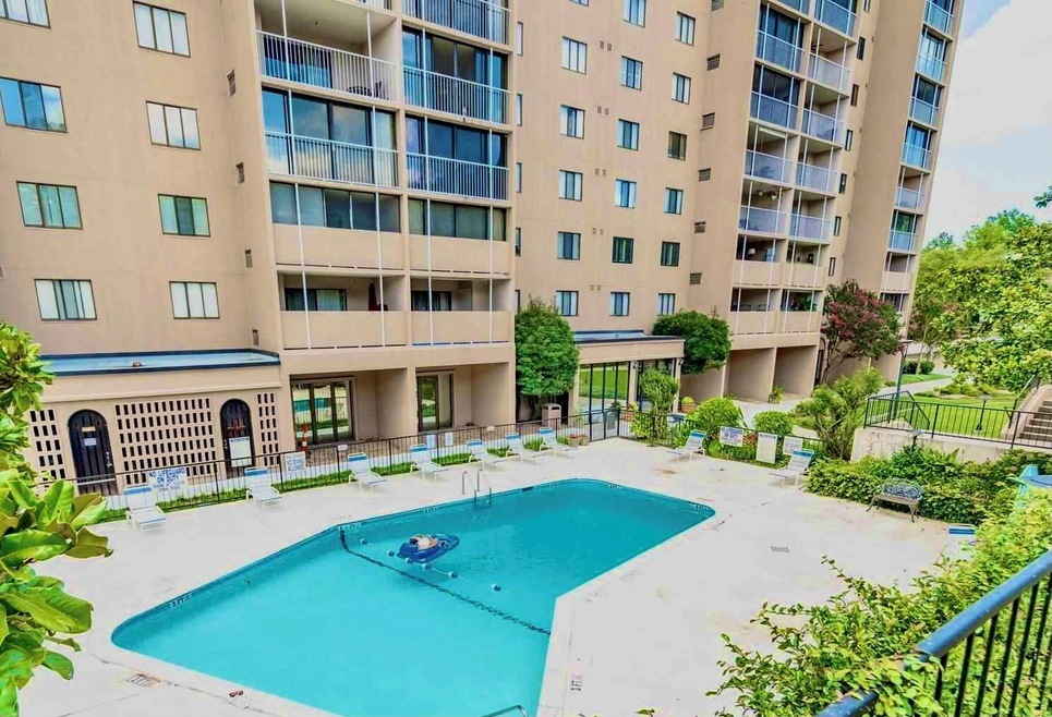 Middleborough Condominiums, Columbia, SC 29204 - photo 1