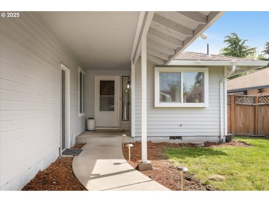 21560 SW Augusta St, Beaverton, OR 97006 - photo 1