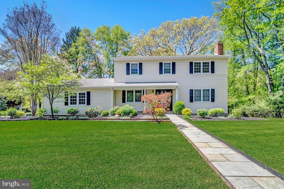 11 Monterey Dr, Princeton Junction, NJ 08550 - photo 1