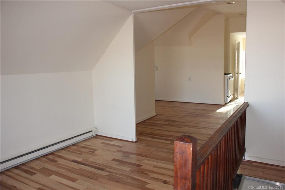 520 Elm St unit 3, New Haven, CT 06511 - photo 1