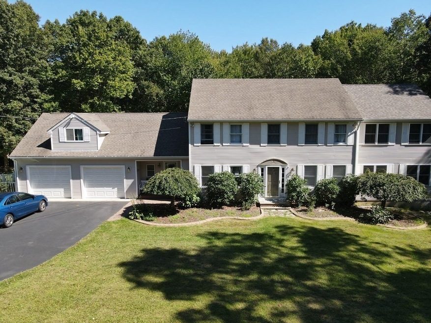 351 Anawan St, Rehoboth, MA 02769