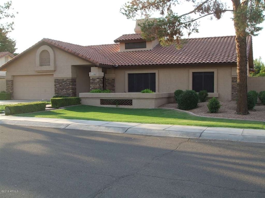 1008 E Secretariat Dr, Tempe, AZ 85284 - photo 1
