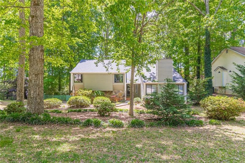 1979 Lou Dr SE, Conyers, GA 30013 - photo 1