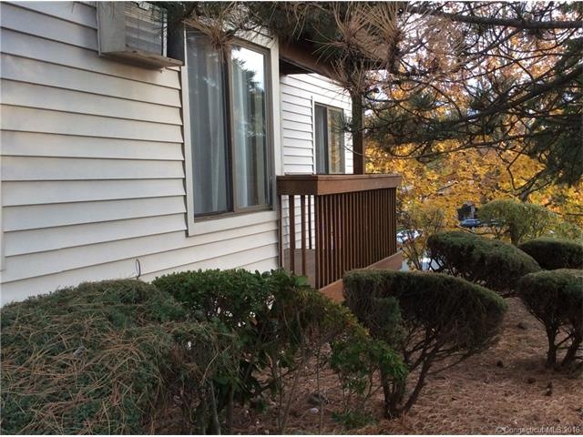 194 Woodland Dr unit 194, Cromwell, CT 06416 - photo 1