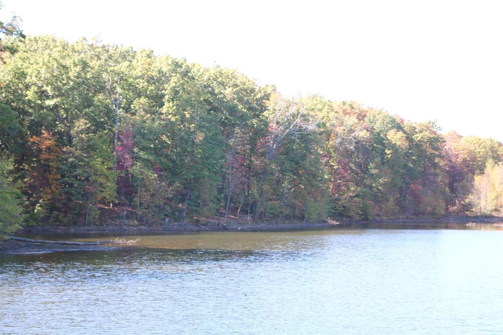 Open water, over 500 ft of shoreline, 2 lots near the dam.