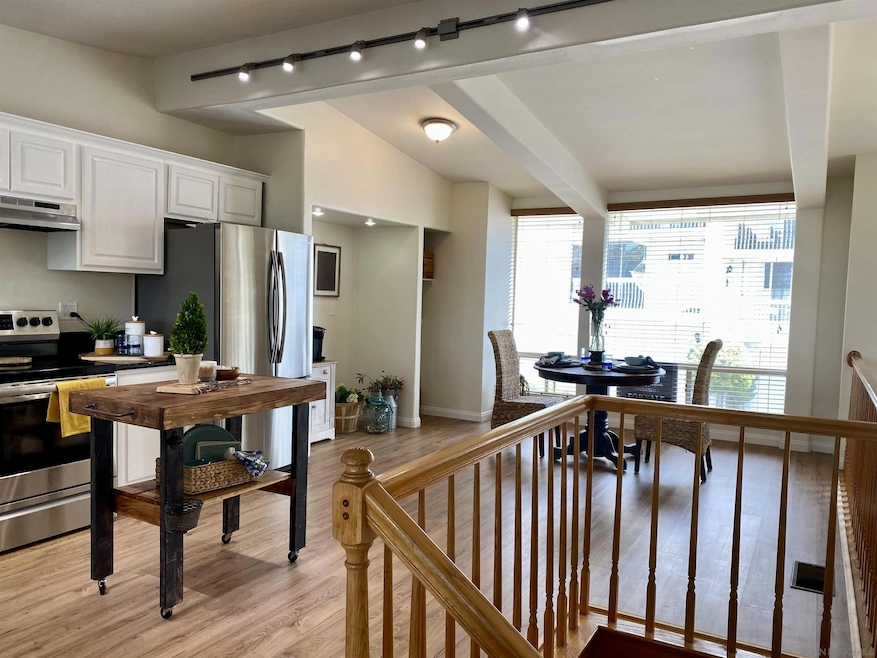 2333 Caringa Way unit 31, Carlsbad, CA 92009 - photo 1