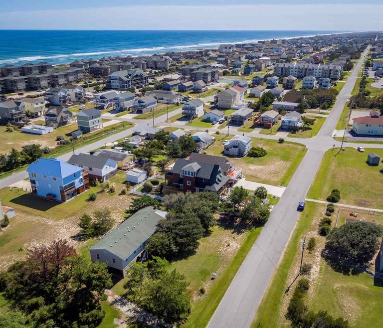 205 E Corrigan St, Kill Devil Hills, NC 27948 - photo 1