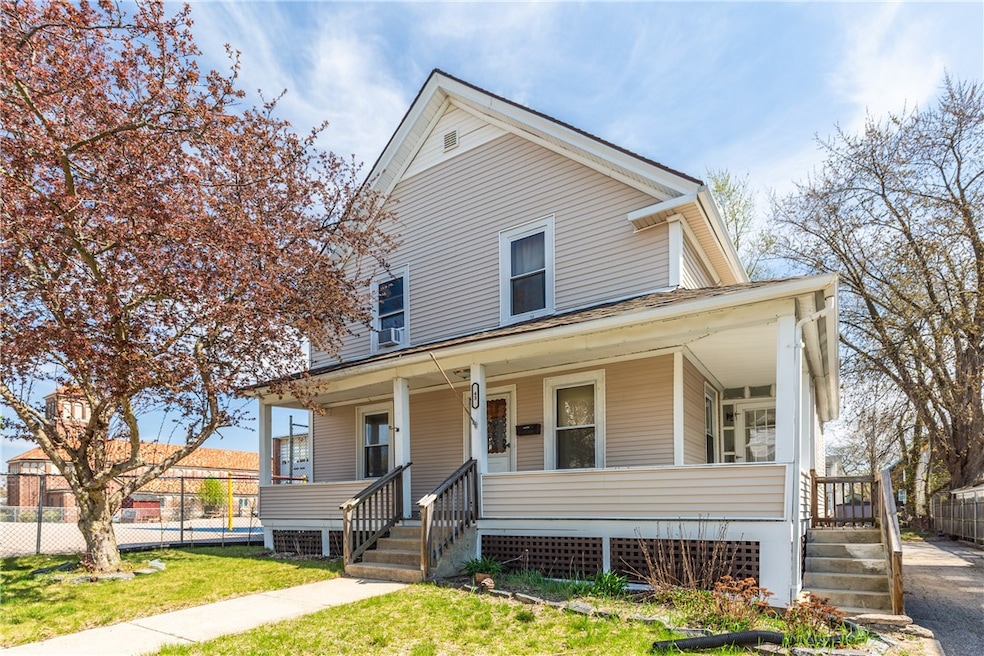 43 3rd Ave, Woonsocket, RI 02895 - photo 1