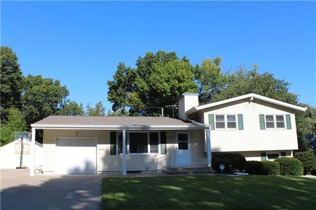 10506 W 73rd St, Shawnee, KS 66203 - photo 1