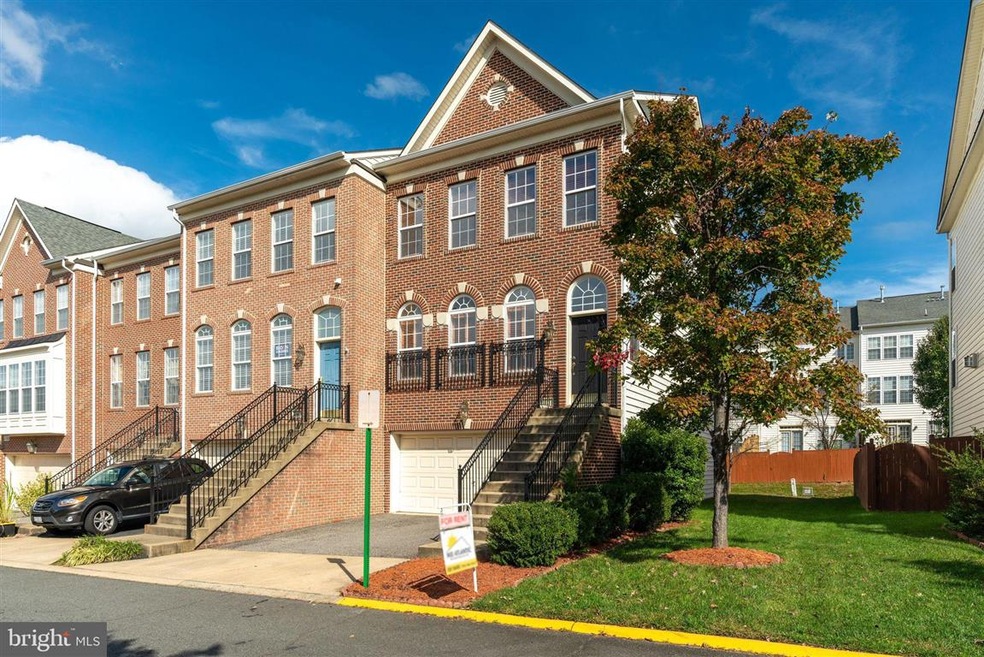 2821 Wakewater Way, Woodbridge, VA 22191 - photo 1