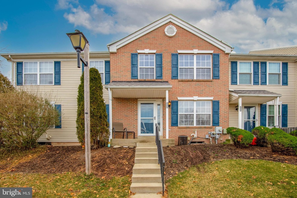 114 Carlton Ct, Harleysville, PA 19438 - photo 1