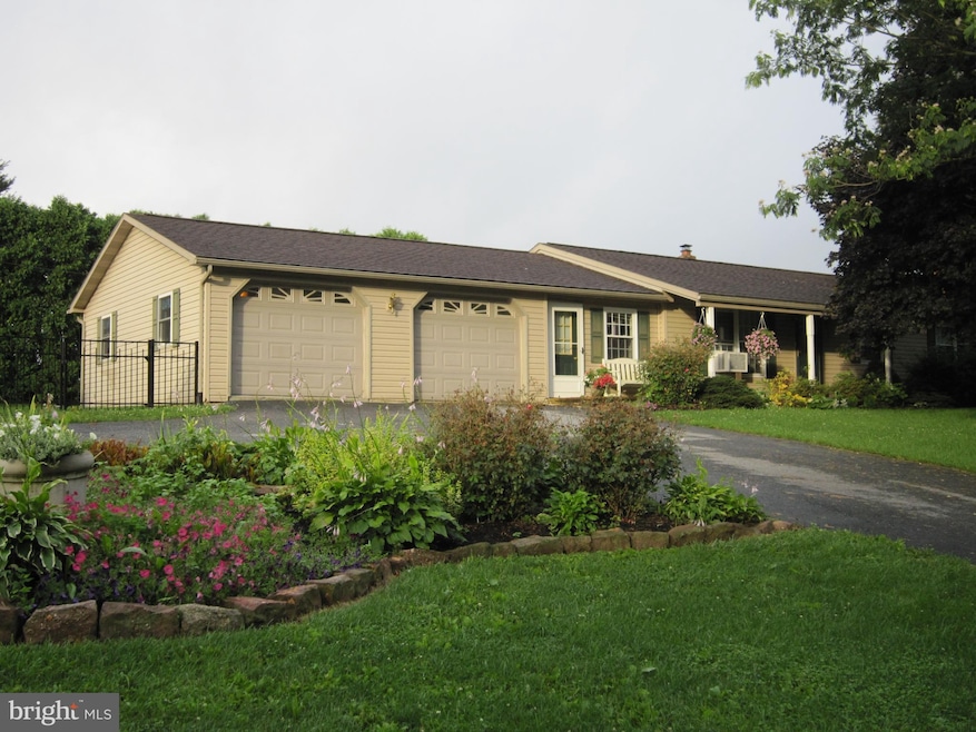 1259 Katterman Rd, Womelsdorf, PA 19567 - photo 1