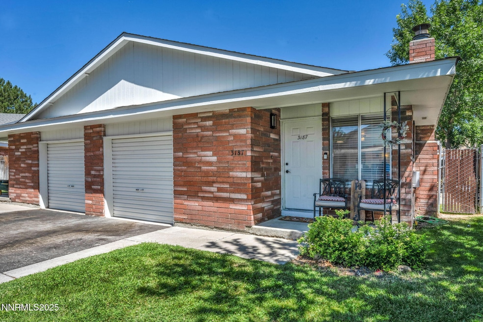 5-web-or-mls-3187-imperial-way