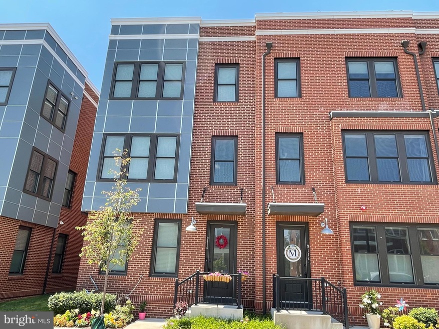 9114 Power House Rd, Lorton, VA 22079 - photo 1