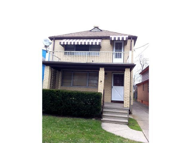 Exterior Front Concrete entry with spacious porch 