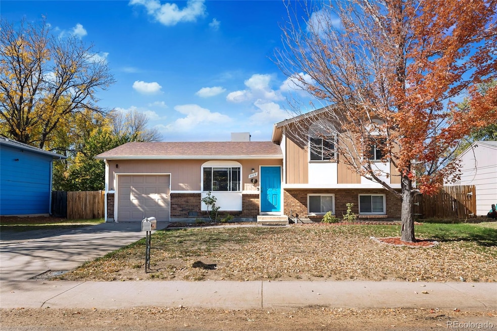 809 S Nome St, Aurora, CO 80012 - photo 1