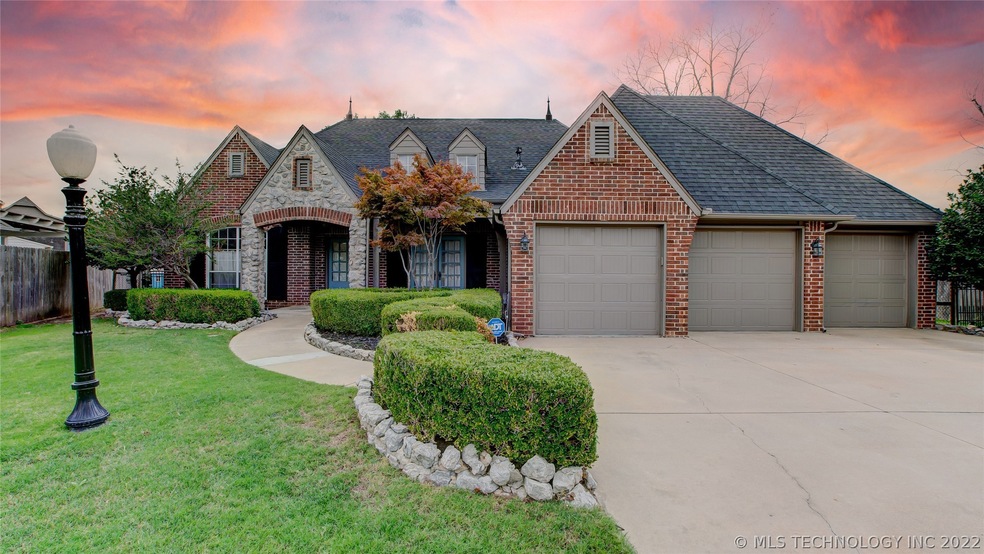 Gorgeous home in the Fairways at Bailey Ranch
