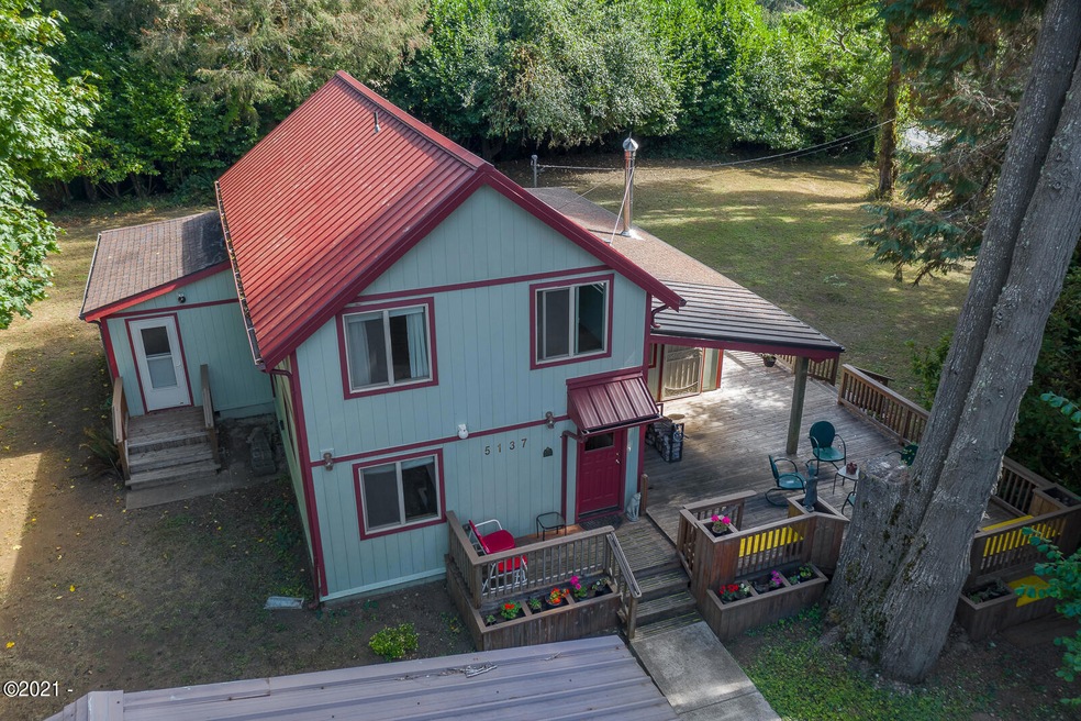 5137 Logsden Rd, Siletz