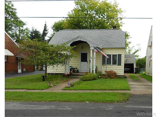 52 Oakwood Terrace, North Tonawanda, NY 14120 - photo 1