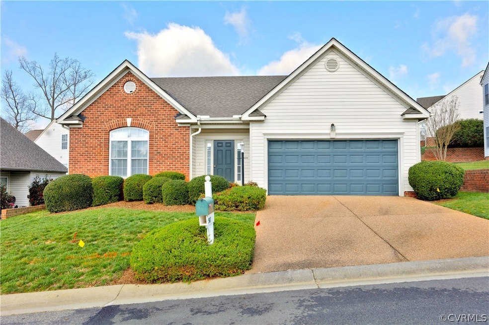 Mostly one level living in The Grove!