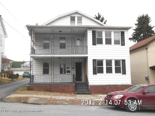 642 Birch St, Scranton, PA 18505 - photo 1