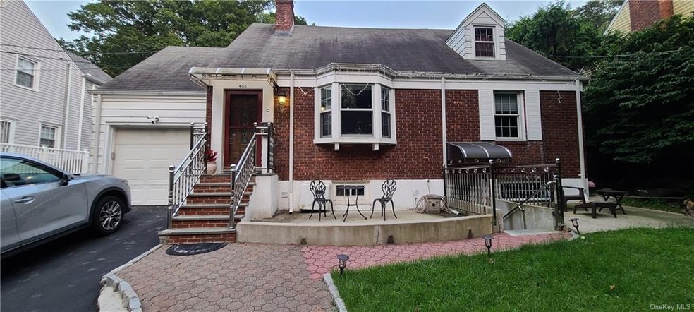 400 Midland Ave, Yonkers, NY 10704 - photo 1