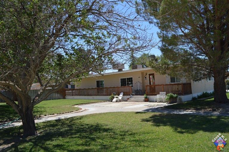 5560 Leslie Ave, Rosamond, CA 93560 - photo 1