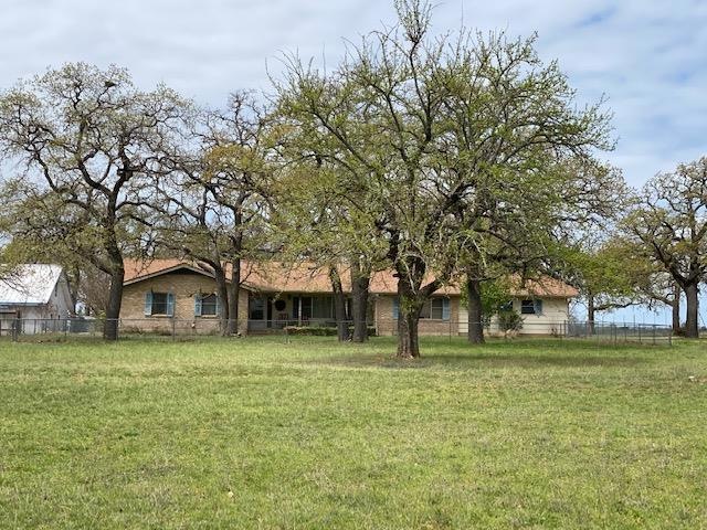 1108 N Cherry St, Fredericksburg, TX 78624 - photo 1