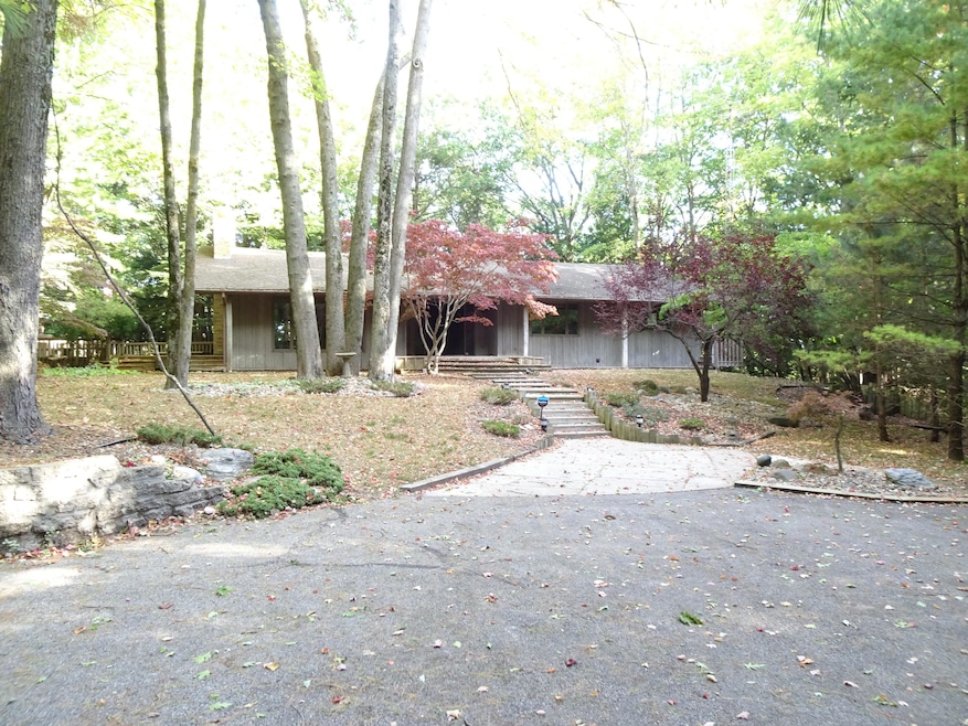 Sold $385,000
