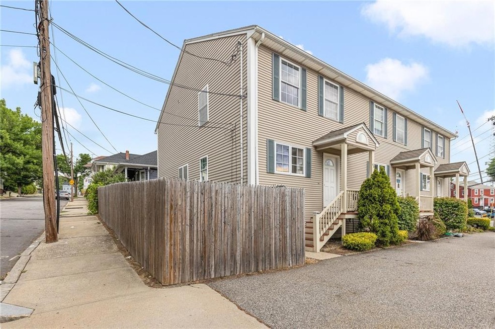 80 Silver Spring St unit 1, Providence, RI 02904 - photo 1