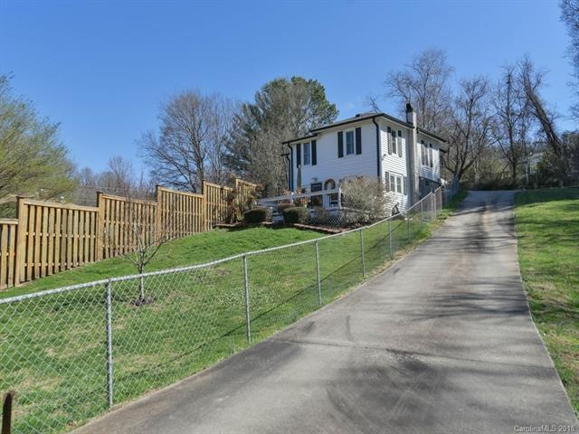 .77 Acres of Asheville's South Slope Ready for Red