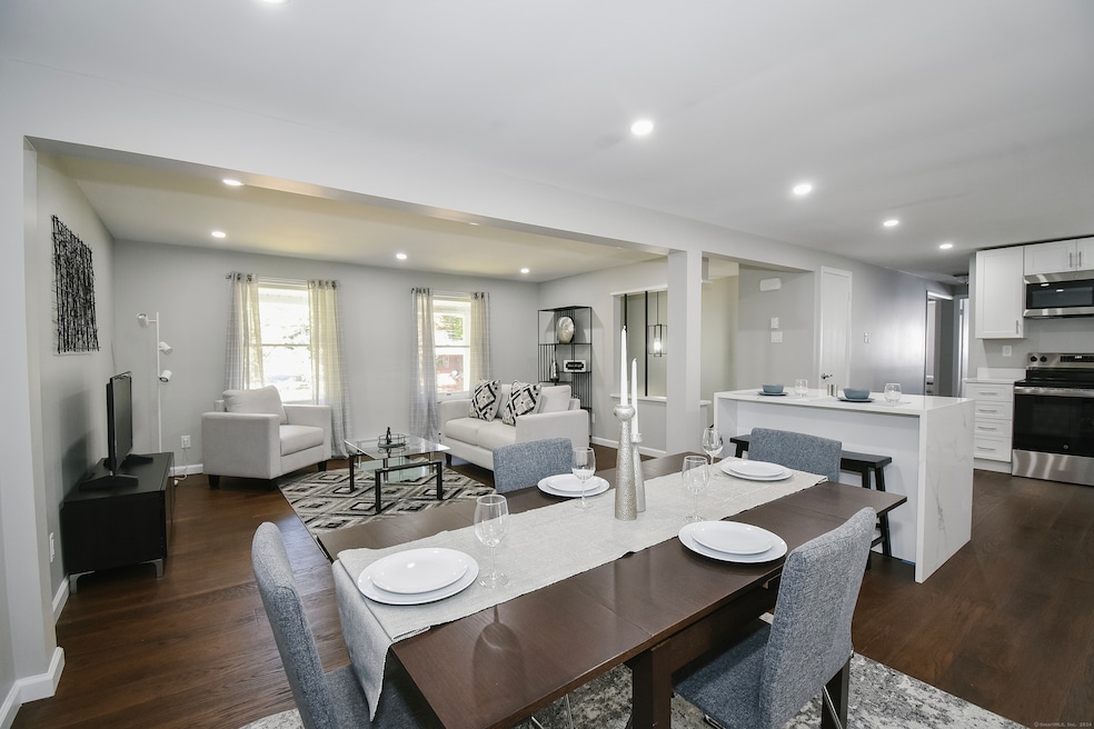 15 Meeks Point Rd, East Hampton, CT 06424 - photo 1