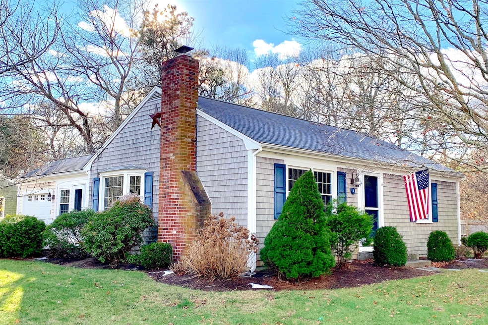 7 Winding Brook Rd, South Yarmouth, MA 02664 - photo 1