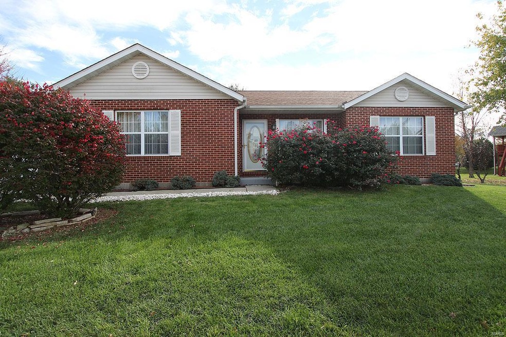 2309 Field Point Dr, Maryville, IL 62062 - photo 1