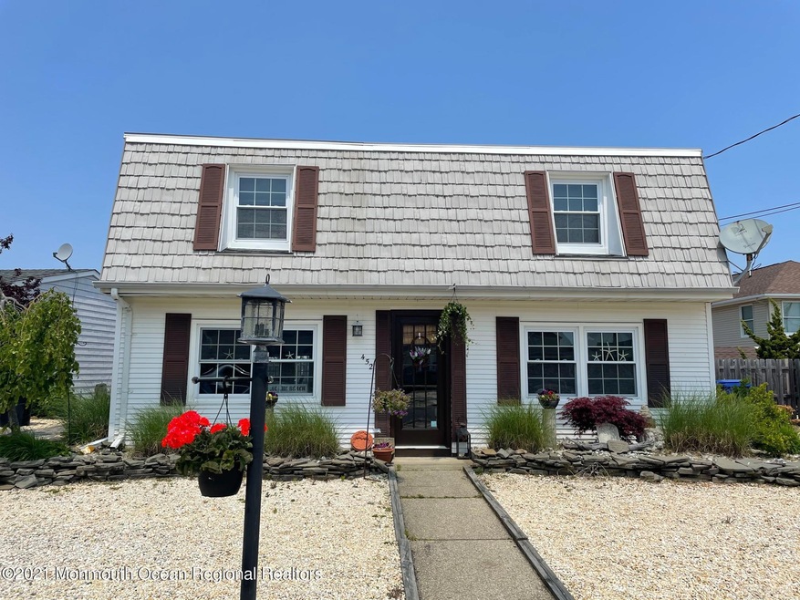 452 Marathon Ct, Lavallette, NJ 08735 - photo 1