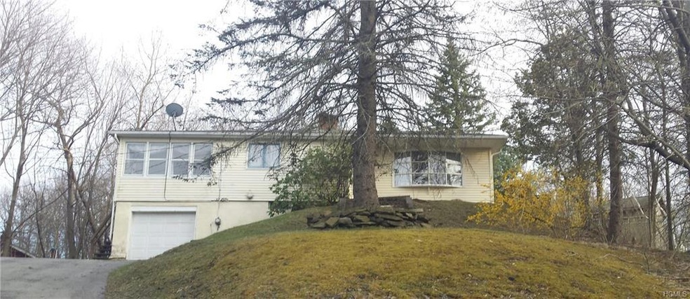 4 Green Briar Rd, Port Jervis, NY 12771 - photo 1